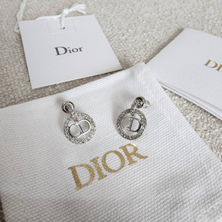 ⭐️New! Dior Earring (❗️เช็คสต็อคก่อนสั่งอีกทีนะคะ)