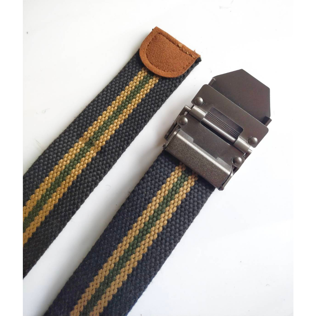 *คละลาย*เข็มขัดผู้สายผ้าไนล่อน แบบสีพื้นเรียบและลาย หัวเข็มขัดกันสนิท ผ้าหนาทนทานต่อการใช้งาน - รูปที่ 2