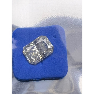 GRA MOISSANITE DIAMOND รูปร่าง RADIANT เพชร(1เม็ด น้ำหนัก 1กะรัต)ขนาด RA 5X7 MM โมซาไนท์