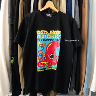 เสื้อยืดสตรีท Oversize ลาย Red Hot