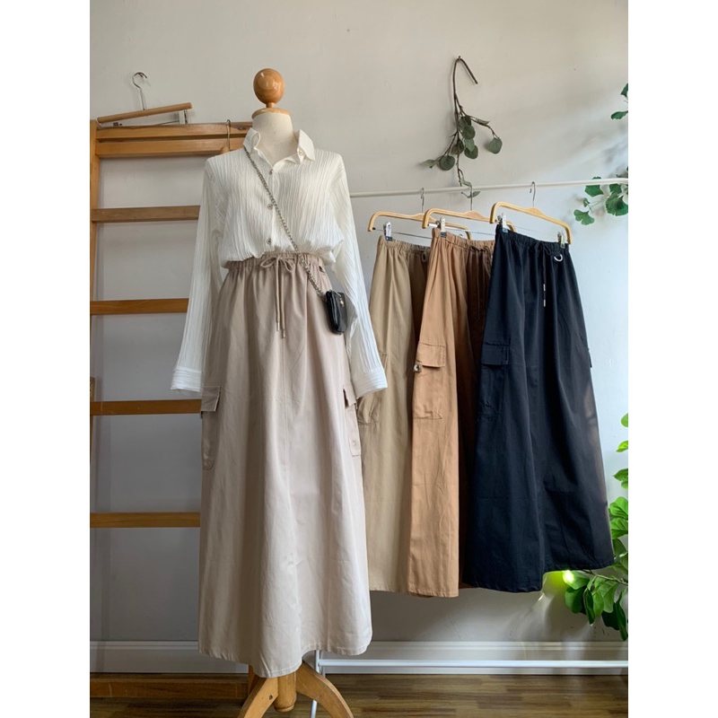 minimal skirt v.1 กระโปรงทรงเอบาน เอวยางยืดรอบมีเชือกผูกผ้าคอตตอนผสม เนื้อผ้าอย่างดี อยู่ทรง