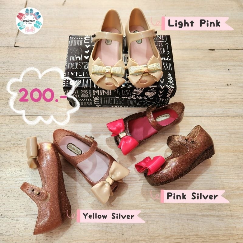 พร้อมกล่อง​ รองเท้าคัชชูเด็กผู้หญิง Melissa style ยางนิ่ม สวมใส่สบาย ทรงน่ารัก แต่งอะไหล่โบว์ พร้อมส่ง 3 สี