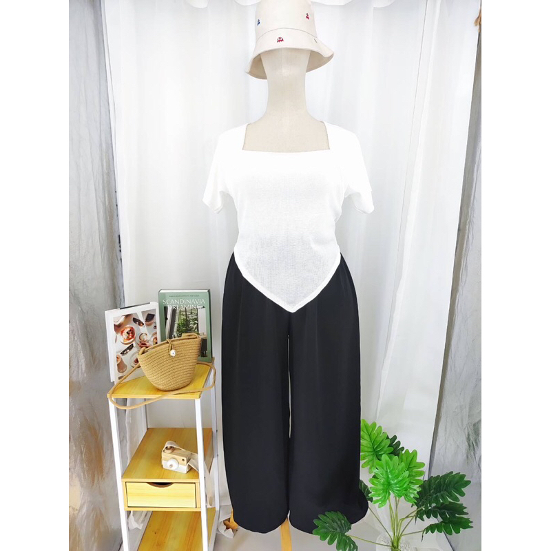 VM 71 เสื้อคอเหลี่ยม สาวอวบชายเเหลมหน้า-หลัง ผ้าร่อง