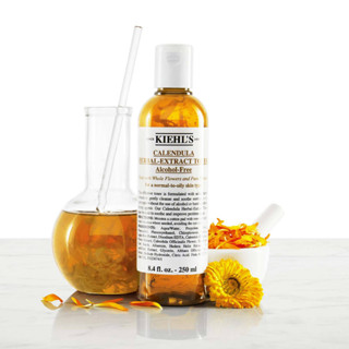 Kiehls Calendula Herbal Extract Toner Alcohol-Free 250/500ML น้ำตบคีลส์ดูแลผิวโดยทำให้ผิวเรียบเนียมขึ้นและรอยสิวลดลงไป