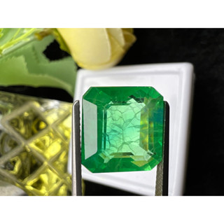 Lab emerald Columbian color 13x12 mm Oval 12.80 carats