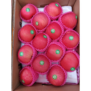 แอปเปิ้ล ฟูจิ (ตรา 898 กล่องขาว ) Sweet Apples 24, 28, 32 ลูก/ลัง  นำเข้าจากจีน