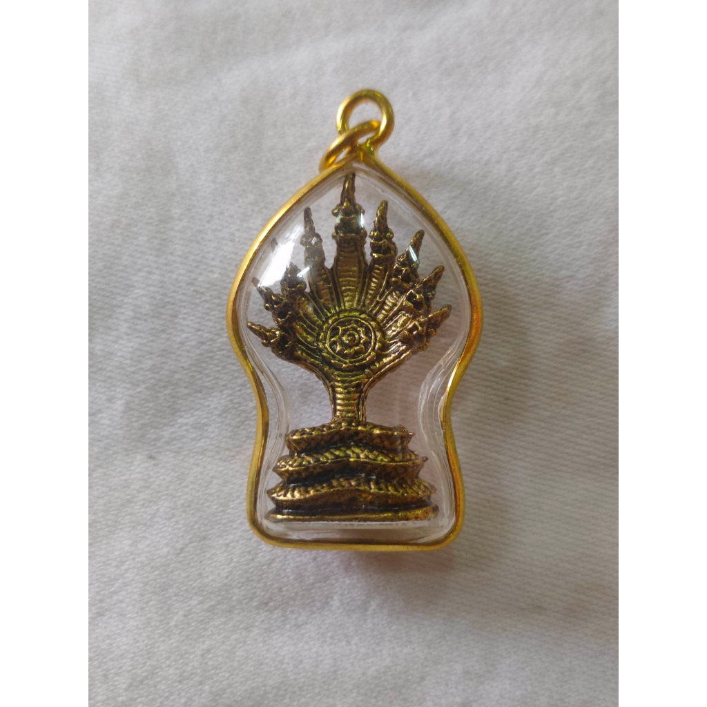จี้รูปหล่อพญานาค 9 เศียร จี้ รูปปั้นพญานาค 9 เศียร จี้พญานาค9 เศียร พญานาคทองเหลือง เครื่องราง นาค พ