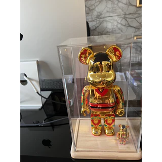 พร้อมส่ง - กล่องอะคริลิค ฐานไม้ กล่อง BEARBRICK 400% กล่องครอบโมเดล งานไทย เนื้อใส