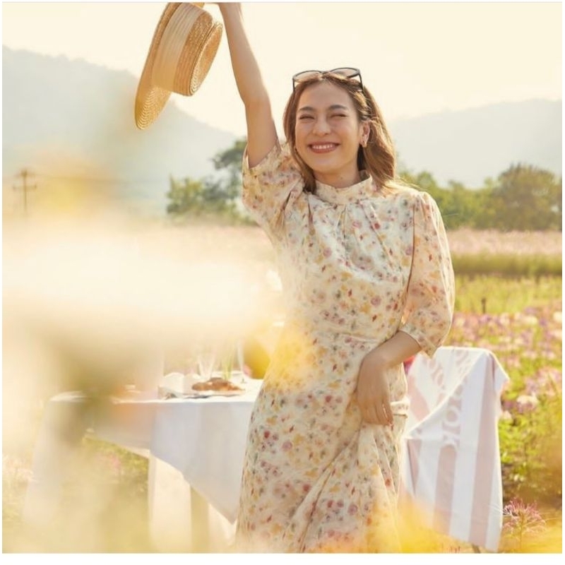 ส่งต่อ lookbook ayumi size m เดรสลายดอก