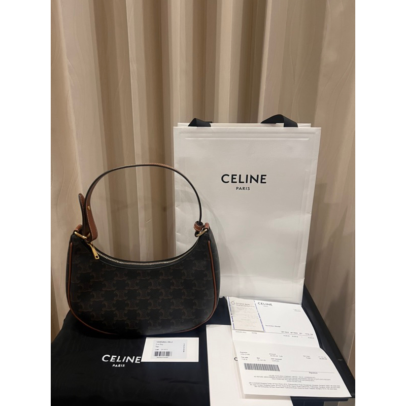 celine ออกชอป เอมควอเทีย อุปกรณ์ครบพร้อมใบเสร็จ ส่งต่อ 49,999 บาท shop 61,000