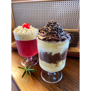 pudding parfait - banana chocolate พุดดิ้งพาเฟ่ต์ กล้วยชอคโกแลต