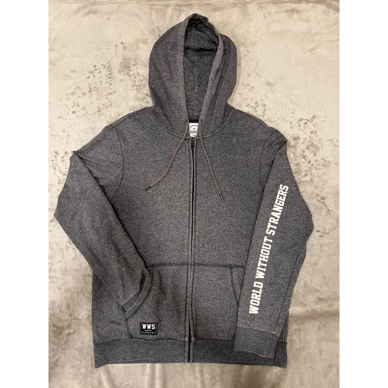 เสื้อกันหนาว Giordano 💯%