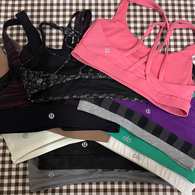สปอร์ตบรามือสอง โยคะ Lululemon alo Lorna สภาพดี สวยใหม่ XS S M L X