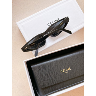 Celine Runway Cat Eye Acetate CL40231I รุ่นน้องลิซ่า Runway