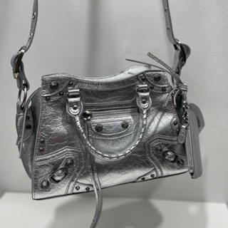 กระเป๋าBALENCIAGA  SHOULDER  BAG งาน  vipสวยมากถ่ายจากใบจริง