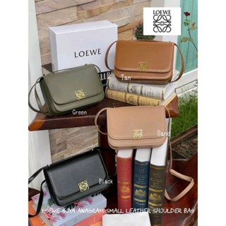 กระเป๋าสะพายโลเอเว่ Lo Goya anagram small leather shoulder bag