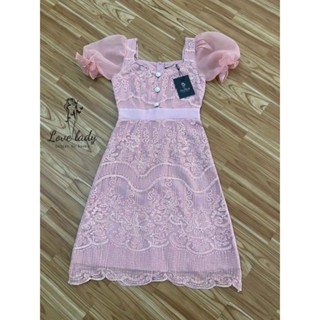 สินค้าพร้อมส่ง Size L งานป้าย Love Lady เดรสสั้นคลุมเข่า เดรสลูกไม้ลายสวย สีชมพู