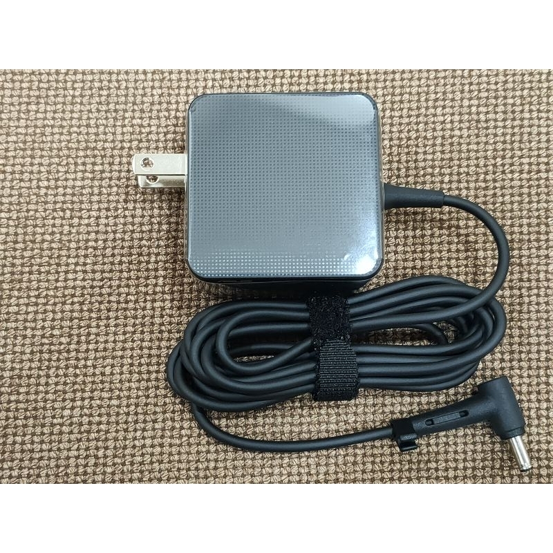 Adapter  Asus 19V (45W)