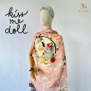 Kiss Me Doll - New collection ขนาด 120x120 cm.ผ้าพันคอ/ผ้าคลุมไหล่