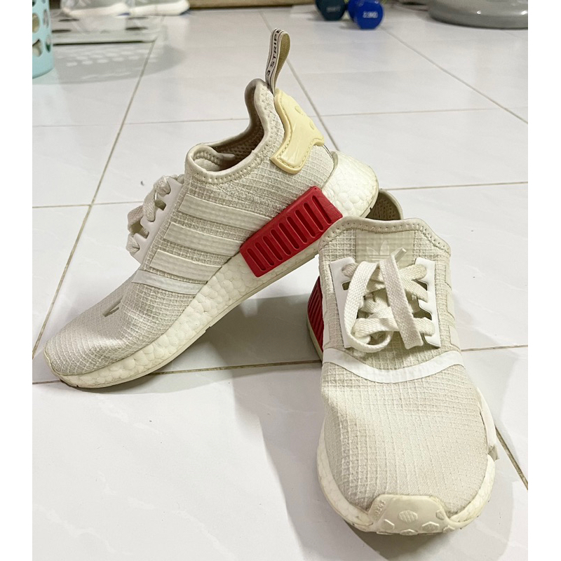 รองเท้าผ้าใบ Adidas NMD R1 มือสอง ของแท้ สีหายาก B37619 ปี 2019 “Off-White”