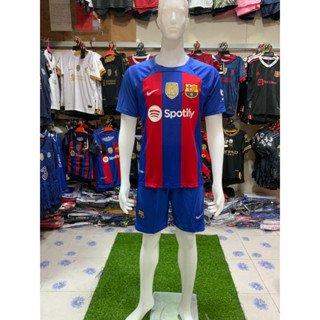 ชุดกีฬาฟุตบอลทีม.บาเซโลน่า .2023  รุ่นใหม่ล่าสุด( เสื้อพร้อมกางเกง)งานคุณภาพเกรด AAA (เวอร์ชั่นแฟนบอล) ของมีพร้อมส่งของส