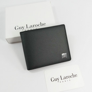 Guy Laroche กระเป๋าสตางค์ผู้ชาย พับสั้น สีดำด้าน หนังเรียบผิวด้าน โลโก้ GL สีเงิน หนังแท้ ของแท้100%