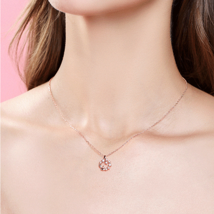 nnjew สร้อยคอ รุ่น Chrysanthemum Flower Necklace สี Rose รูปที่ 6