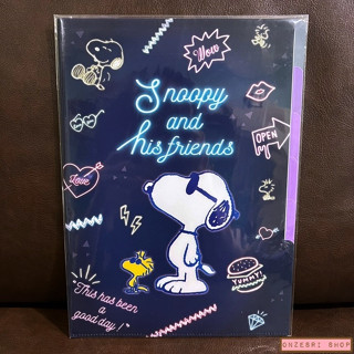 แฟ้ม A4 ลาย Snoopy and his friends (Neon สีน้ำเงิน) แยกใส่เอกสารได้ 5 ช่อง