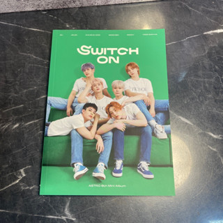 ASTRO 8TH MINI ALBUM - SWITCH ON มีเฉพาะหนังสือ