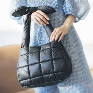 พร้อมส่ง Lil Ambition 2WAY quilted tote bag สวยมากค่ะ