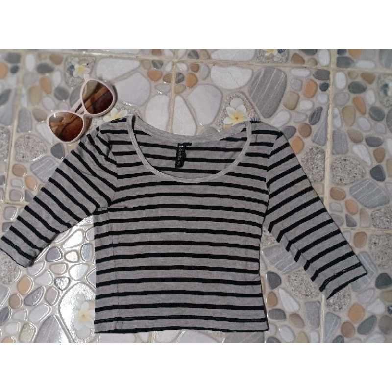ีุ Aส1851(ถ197)#เสื้อยืดหญิงลายริ้วแขนยาวผ้าเด้งนุ่มงานป้าย cotton on ป้ายติดxs