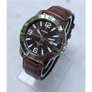 (แท้ 100%) นาฬิกา Casio สำหรับผู้ชาย รุ่น MTP-VD01L-1B สายหนังสีน้ำตาล หน้าปัดดำ กันน้ำ 50 เมตร รับประกัน 1 ปีเต็ม