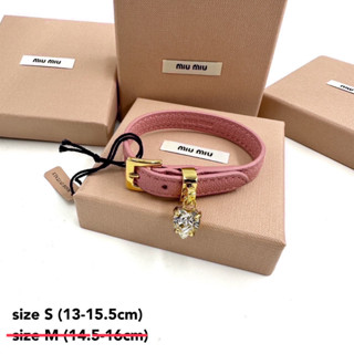 Miu Miu Leather Bracelet ข้อมือ สร้อยข้อมือ กำไลข้อมือ ชมพู ดำ มิว มิว ของแท้ ผู้หญิง สวย หรู ลูกคุณ ของขวัญ แบรนด์เนม