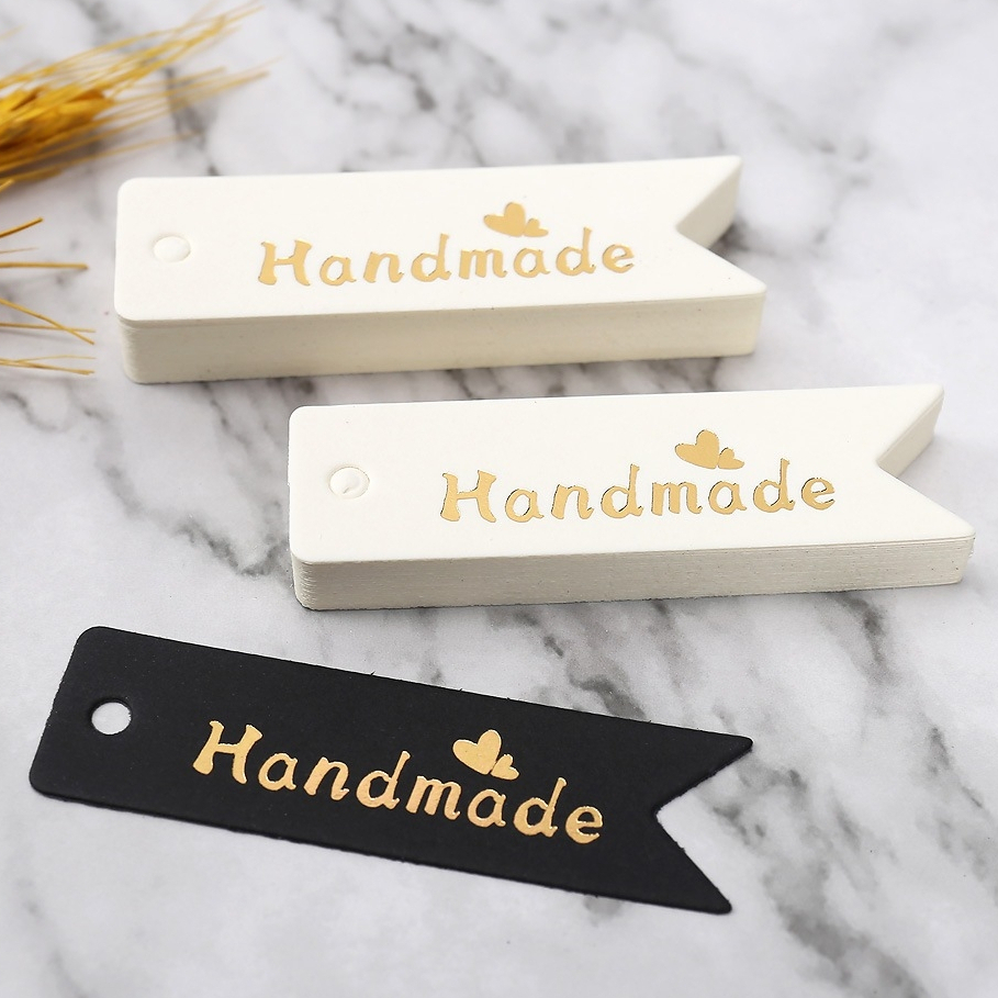 ป้ายแท็ก กระดาษแท็ก Paper Tag Handmade พิมพ์ทองผีเสื้อ ทรงธงแฉก