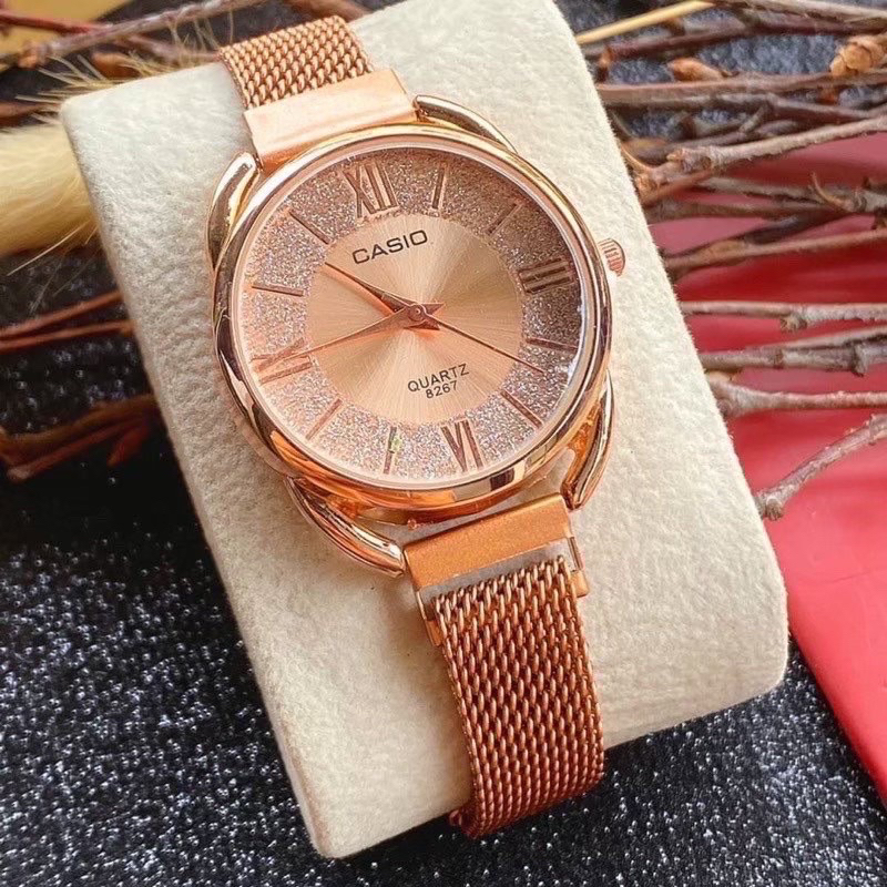 นาฬิกาสายแม่เหล็ก สายปรับได้ พร้อมกล่อง นาฬิกาผู้หญิง