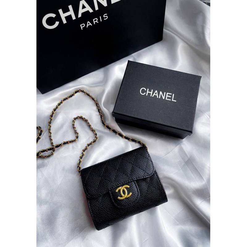 กระเป๋า CHANEL wallet with chain