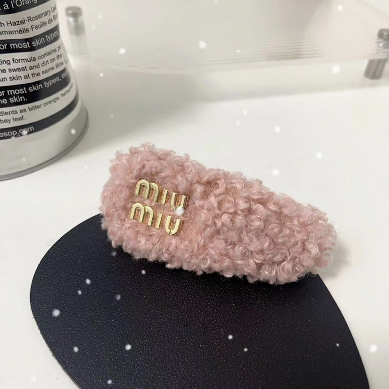 พร้อมส่ง กิ๊บติดผม จัมโบ้ MiuMiu ขนหมูหยอง สีน่ารักพาสเทสหม่น