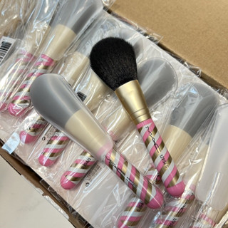 แปรงแต่งหน้า Mac Powder Brush 129SES