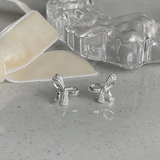 SissyJewelry // ต่างหูเงินแท้ รุ่น Tiny Bow stud ต่างหูโบว์