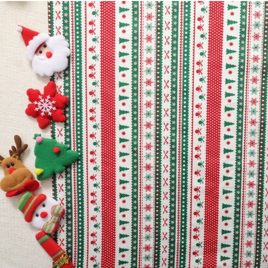 ผ้าคอตตอน 100%  พิมพ์ลาย เท็ดดี้ กวาง ซานตาคลอส  คลื่นเหลือง ทอทวิล หน้ากว้าง 160 ซม.หรือ 63 นิ้ว