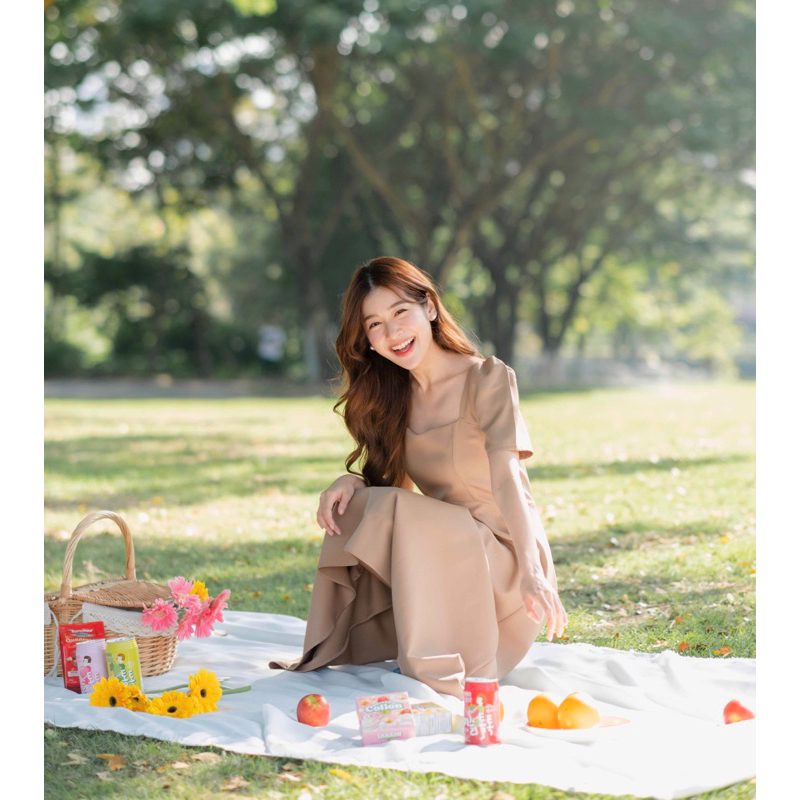 BROWN.BKK – IRENE DRESS สดใสละมุนละไมแบบมินิมอลสไตล์โคเรีย ออนนี่อย่างเราต้องตามเก็บ! ราคา ถูกที่สุด ดีลบีเคเค แกลเลอรีภาพที่ 2