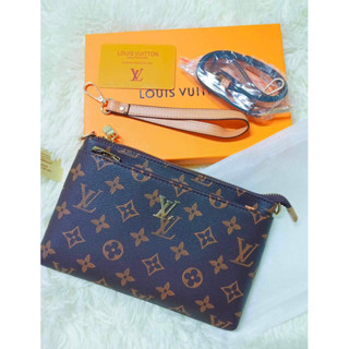 coach กระเป๋าเงินคล้องมือชนช็อป คอลเล็ทชั้นใหม่สวยมาก