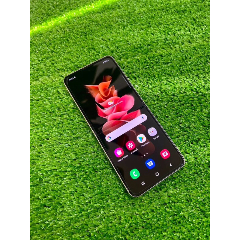 [ส่งไวทันใจ] Samsung Z Flip 3 5G สีครีม 8/128GB   (อิมี่: 7364) (โทรศัพท์มือสอง ศูนย์ไทยแท้)