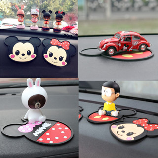 Mickey และ Minnie แผ่นกันลื่นสำหรับที่วางโทรศัพท์สำหรับในรถยนต์ แผ่นกันลื่นในรถยนต์ แดชบอร์ดรถ Sticky Anti-Slip PVC Mat