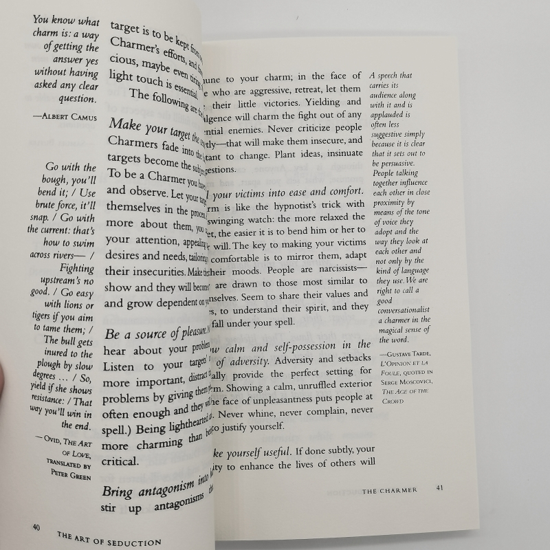 【หนังสือภาษาอังกฤษ】The Concise Art of Seduction by GREENE รูปที่ 2