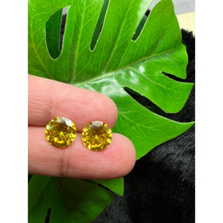 cz zirconia yellow Round 6mm to 11 mm Total 2 pieces