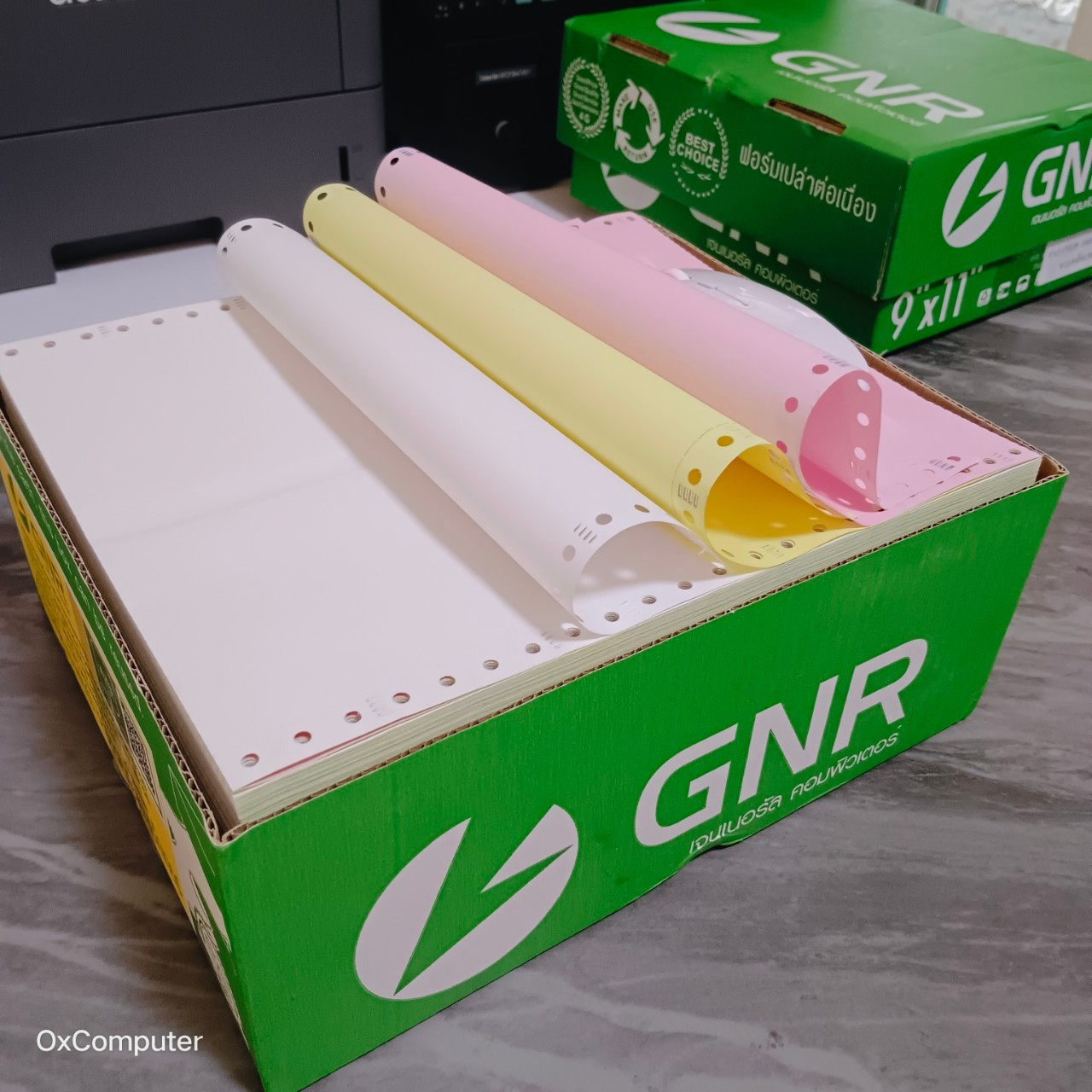 กระดาษต่อเนื่องเคมี เจนเนอรัล ไม่มีเส้น 9x5.5นิ้ว (3ชั้น) 3 สี