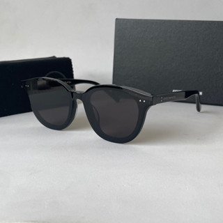 กรอบแว่นตากันแดด GM - Lang- 1,390 บาท uv400