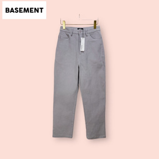 กางเกง Basement ผ้ายีนส์คอตต้อน100% ไซด์ -  M-L   เอว 27 สะโพก 36-38 ยาว 39 นิ้ว  กางเกงทรงสวยมาก ขาสวย ผ้าดีทิ้งตัวสวย