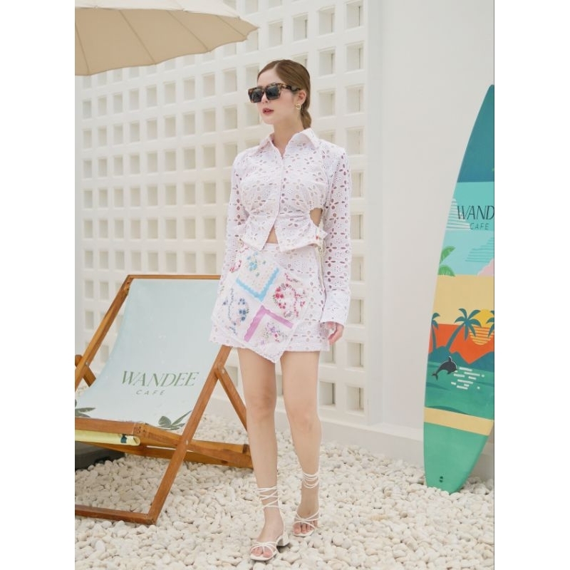 VVOK OFFICIAL - KOURTNEY SET